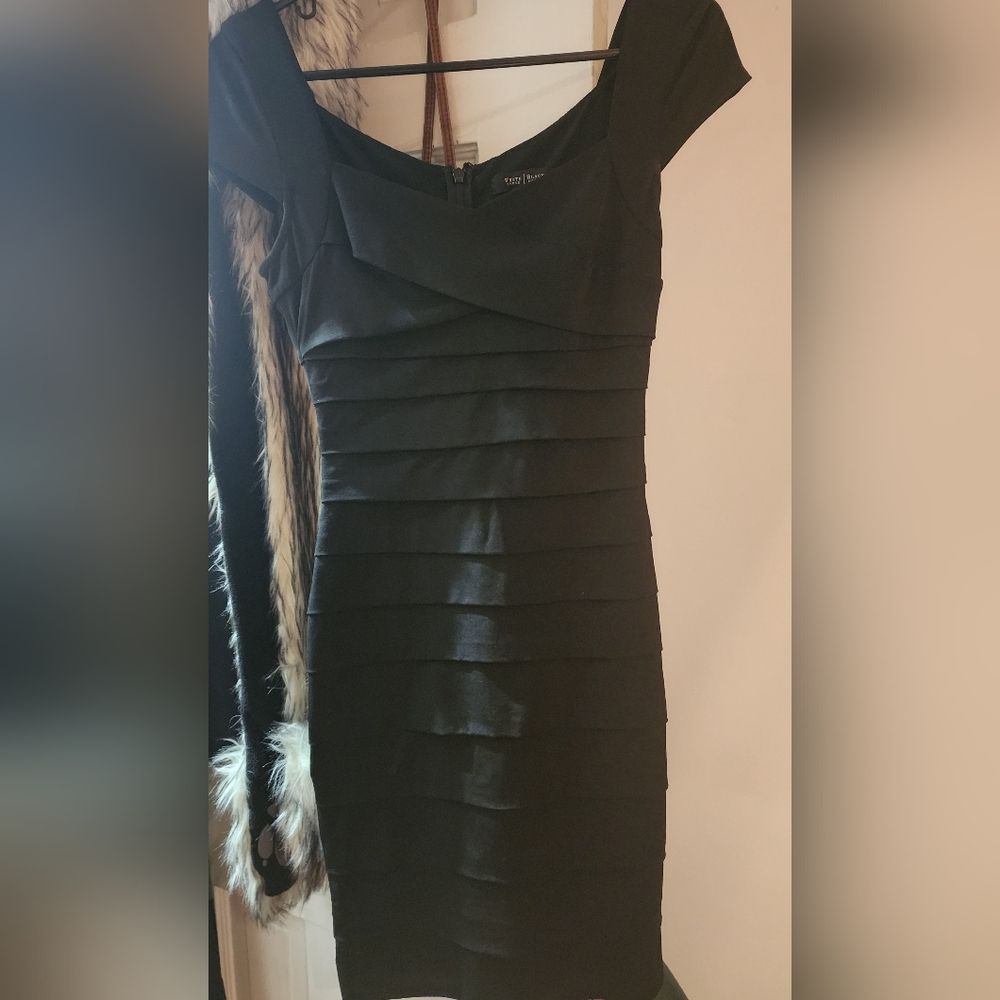 White House Black Market cocktail dress in size 0